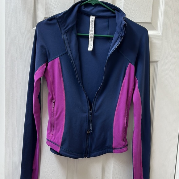 Lululemon Throwback Shape Jacket Mineral Blue/Vivid Plum - Picture 14 of 16